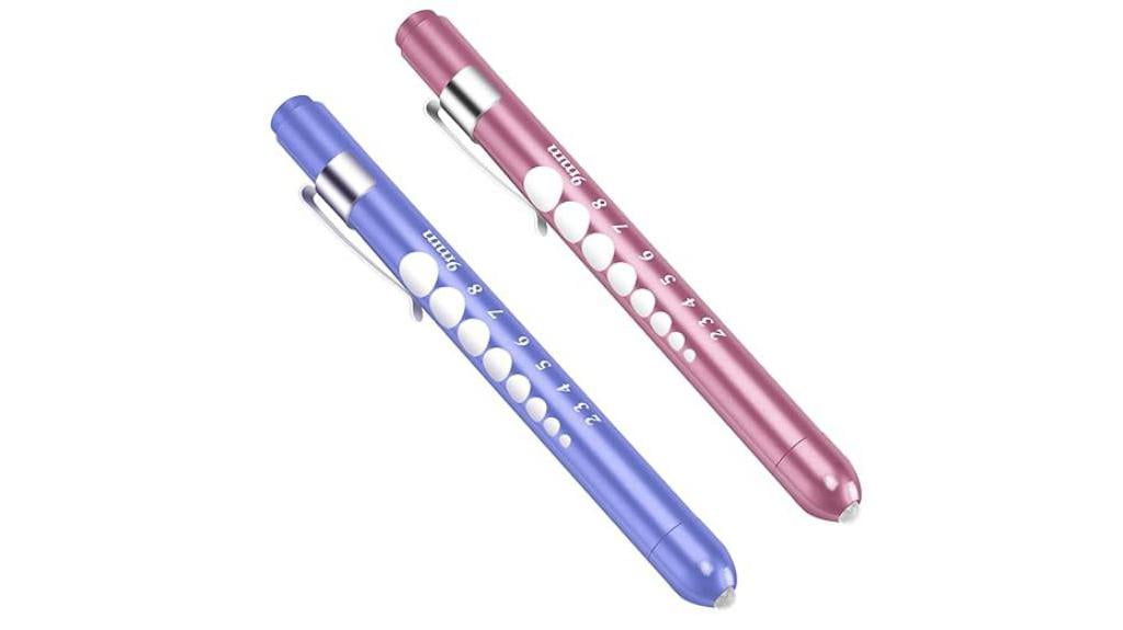 illuminating pen for medical professionals